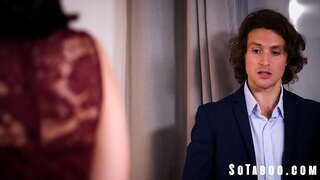 ���્રમોટર્સ નાઇટ કિન્ડા Kindles ઉત્કટ વચ્ચે Bro અને એસઆઇએસ