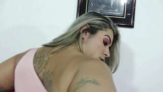 ���ોટા ગર્દભ લેટિના