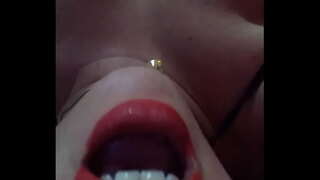 ���੍ਰੇਮਿਕਾ jerks ਬੰਦ